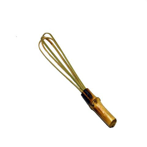 Matcha T-shirt - yellow, with mug of matcha